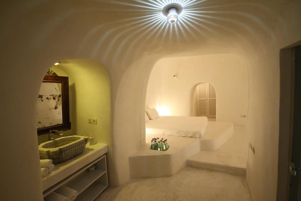 Lydia Cavehouse Villa Oia  Exterior photo